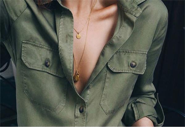 Two curabitur lobortis est at odio imperdiet